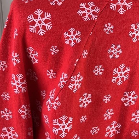 Freeze “Chillin’ With My Swomies” Holiday Sweatshirt - Picture 6 of 9